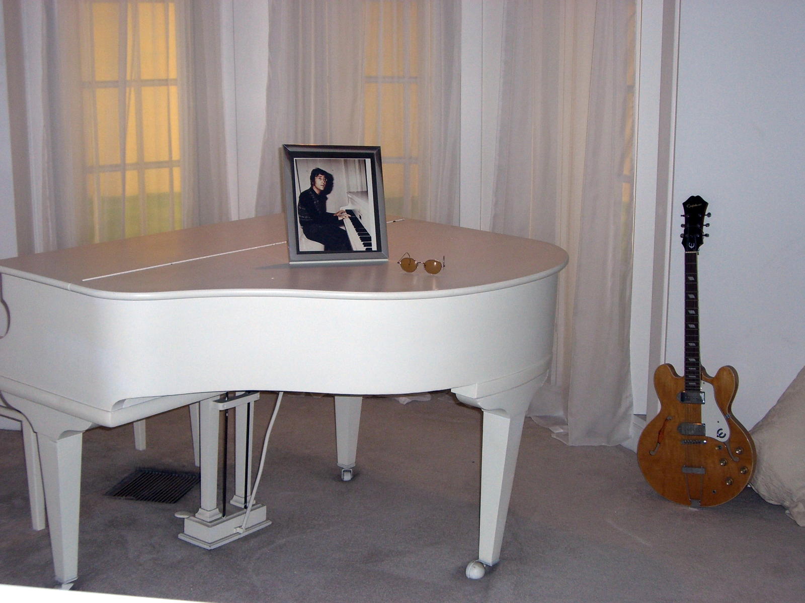 John Lennon's piano