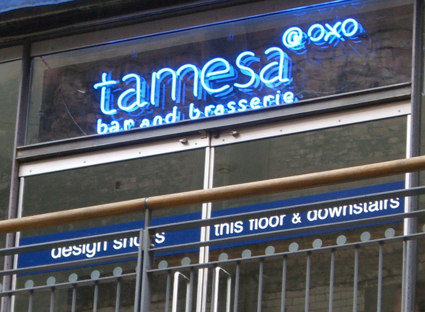 Tamesa bar sign